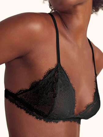 Holiday Season Ultrathin Bra Black Bridal Lingerie Ladies Bra Floral Female Underwear For Small Breasts Eyelash Lace Bralette Bra Top Women Soft Seamless Bras Sexy Lingerie