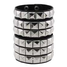 1Pc Women's PU Leather Cuff Bracelet - Punk Rivet Design, Adjustable Spiked Gothic Rock Style, Halloween Party Accessory & Gift