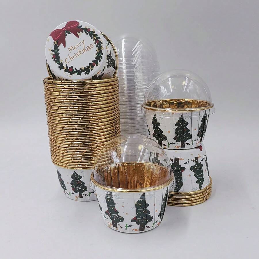 Cakegiugiu Moldes de cupcakes con diseño navideño, 25/50/100 piezas de tazas desechables para cupcakes con tapas, moldes desechables para muffins con tapas, forros brillantes resistentes al calor para cupcakes, moldes para muffins, perfectos para el Día de Navidad, decoraciones navideñas, pijamas navideños, regalos navideños, decoración navideña