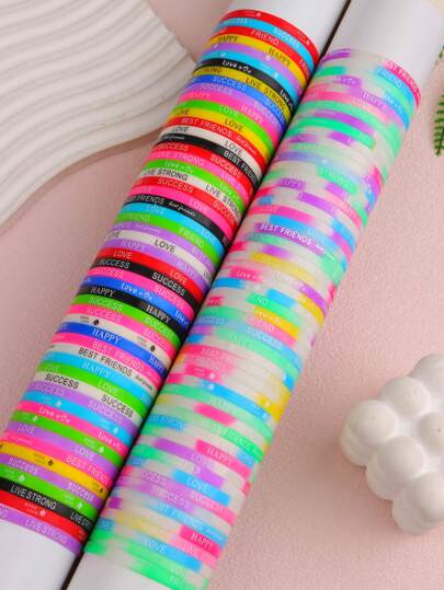 50/100 piezas Pulsera de silicona luminosa de colores brillantes y estilo deportivo para niños y niñas, accesorio de uso diario para combinar con regalos de fiesta