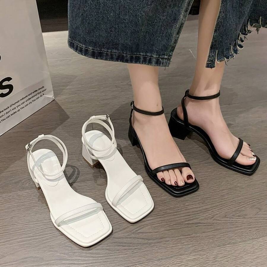 Women Heeled Sandals - 黑色 - 查看 1