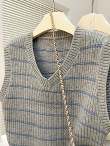 Alicedudu Women's Autumn/Winter Minimalist Striped V-Neck Pullover Vest - Grey - View 2