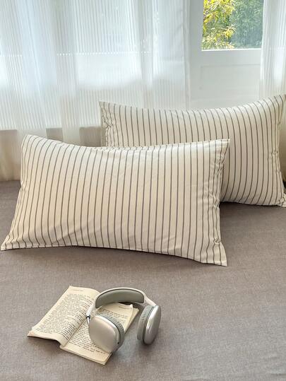 1个简约复古条纹“Only One”枕套（不含枕芯）