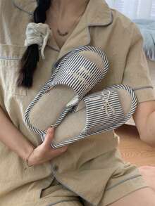 XIXITIAO Damskie, stylowe, pionowe paski z kokardką i wzorem liter, wygodne, oddychające, płaskie buty, lniane kapcie z miękkim dnem i blokami kolorów - Szary - Zobacz 9