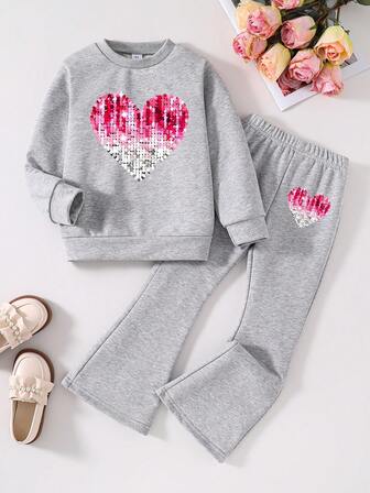 Young Girl Heart Print Round Neck Sweatshirt And Flared Pants Casual Suit