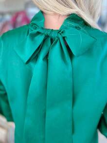 1Pcs Women  Faux Silk Satin Three-Quarter Sleeve Stand Ruffle Collar Knee-Length Mini Dress, Straight Cut,  Playful Bow Design On The Back, Back Tie, Light And Shiny, Suitable For Any Party Daily Or Gathering - 墨綠色 - 查看 3