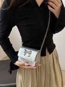 Mini Chain Shoulder Bag For Women, Fashionable Versatile High-End Bowknot Decor Small Square Flap Bag - Silver - View 3