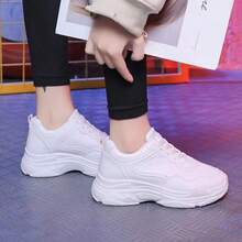 Zapatos de papá, zapatos de primavera y otoño, nuevos estudiantes, versión coreana de zapatillas deportivas, moda y ocio, zapatos blancos con suela gruesa y tirantes delanteros, Zapatos casuales de mujer - Blanco - Ver 4