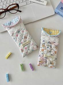 1Pc Quilted Cute Glasses Bag Glasses Organizer Glasses Holder Girl's Glasses Storage Box Sunglasses Accessories Jewelry Organizer OSMO Pocket 3 Storage Bag Multi-Functional Storage Bag Clutch With Buckle Closure Design Perfectly Protecting Sunglasses And Making It A Great Gift Birthday Gift Gift For Good Friends Back To School Gifts Moms Gifts Teachers Gifts Bridesmaid Gift Travel Essentials Cruise Essentials Dorm Essentials