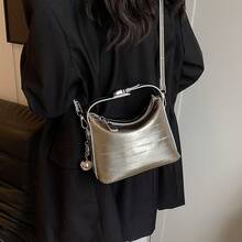Women Shoulder Bags - 銀色 - 查看 2