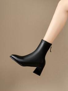 Botas de Bico Quadrado Modeladoras, Botas Elásticas Estilo Britânico Antiderrapantes, Botas Curtas de Salto Grosso Versáteis e da Moda, Botas de Trabalho com Zíper Lateral de Couro para Mulheres, Outono/Inverno