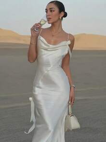 New Stylish And Sexy Spaghetti Strap Backless Dress, Long Vacation-Style Wedding Party Elegant And Sexy Bride Gift Dress, White Women's Knitted Backless Long Dress - trắng - Xem 6