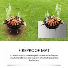 Série de tapis résistants au feu pour barbecue portable HozoneX, tapis de protection résistant au feu et à l'eau pour pelouse, patio et grill extérieur. Imperméable, résistant à l'huile, ignifuge, doux, épais et agréable pour la peau. Avant utilisation, il empêche la brûlure de la pelouse et les risques d'incendie. Après utilisation, il ne brûle pas la pelouse et ne présente pas de risque d'incendie. Remarque : si utilisé sous un foyer, veuillez maintenir une distance de 20 cm. Notre tapis résistant au feu pour barbecue portable contient de la fibre de verre et du silicone.