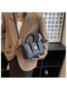 High-End Bag With A Retro Niche Design, Popular Shoulder Bag For Women, Portable Bucket Bag (Black)