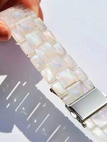 1条轻盈象牙色树脂表带，简约设计，兼容 40/41/42/44/45/46/49/38毫米，也适用于 Ultra 10/9/8/7/6/5/4/SE/3/2/1系列，男女通用替换表带，透气百搭，适合春夏游泳佩戴，不锈钢折叠表扣，配件 - 象牙白 - 查看 6