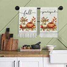 Un set de 2 bucăți de prosoape cu tematică de toamnă de Ziua Recunoștinței, concepute cu prosoape imprimate cu model de dovleac și frunze de arțar, lavabile la mașină, rezistente la căldură, absorbante și reutilizabile, potrivite pentru decorarea camerei, prosoape de bucătărie și baie, decorarea petrecerilor, decorarea casei, fiind un cadou ideal pentru toamnă și Ziua Recunoștinței. - Multicolor - Vizualizare 12