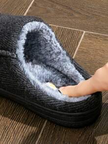 Winter Home Slippers, Thick Plush Indoor/Outdoor Warm Non-Slip Durable Flat Unisex Slippers - Black - View 4