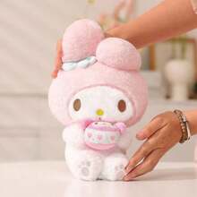 MINISO 美乐蒂系列夹心饼干坐姿毛绒玩具，柔软可爱的粉色兔耳设计，头上浅蓝色蝴蝶结精致点缀。采用柔软的毛绒材质，触感细腻亲肤，带来极致舒适的体验。（1 件） - 粉色 - 查看 2