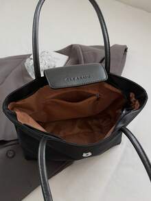 Una bolsa de tote casual de unicolor simple y versátil, de gran capacidad, con cremallera, que se puede usar como bolso de hombro, adecuada para compras, vacaciones, trabajo y transporte y otras ocasiones. - Negro - Ver 10