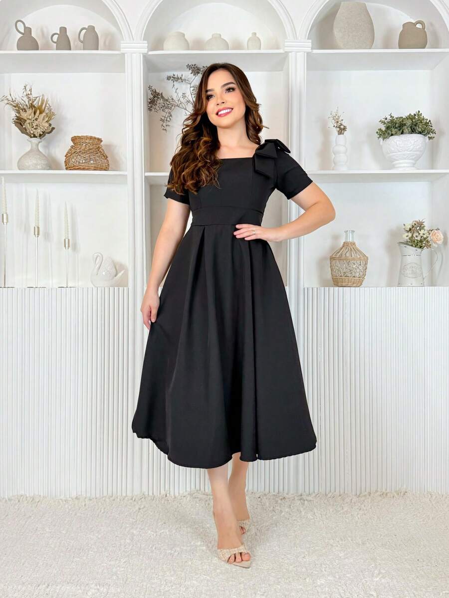 BrasOutlet Vestido Midi Godê Elegante com Laços no Ombro - Veste 38 a 42 - Preto - Visão 1