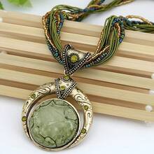 1 Piece Elegant Classic Handmade Bohemian Pendant Necklace, With Round Synthetic Gemstone, Alloy Material, Suitable For Women, Perfect For Parties And Holiday Celebrations, A Jewelry Accessory That Can Be Worn In All Seasons - 綠色 - 查看 4