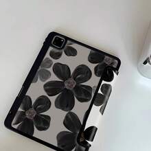 Piękna i urocza, dwustronna, malowana, akrylowa, przezroczysta tylna obudowa z motywem czarnego kwiatka jest odporna na wstrząsy i pasuje do iPadów 7., 8. i 10. generacji (10,2 cala). Posiada wbudowane miejsce na rysik oraz obsługuje funkcje uśpienia i wybudzania, a także wiele sposobów składania. To idealne prezenty na święta i Nowy Rok.