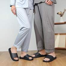 Pantuflas suaves y cómodas para parejas, pantuflas de baño, pantuflas diarias, sandalias de playa de unicolor, pantuflas antideslizantes para interiores unisex, negro - Gris - Ver 6