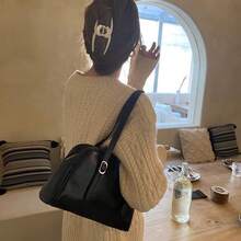 Women Shoulder Bags - 腋下包黑色 - 查看 2