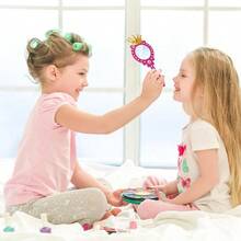 12/20/24件未完成木制皇冠镜面绘画DIY套装，包含木制皇冠画框、宝石贴纸、12种颜色颜料和2支画笔。适合母亲节、万圣节、公主/仙女装扮派对，打造专属于你的木制绘画玩具，也是理想的礼物（部分配件颜色随机）。 - 彩色 - 查看 7