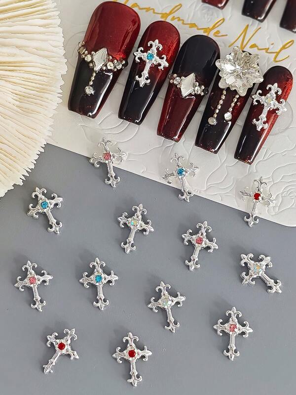 10 pièces Ornements de clous en métal multicolores style punk croix - Style vintage Décoration d'art pour ongles en alliage de strass DIY Fournitures d'art pour ongles Pierres décoratives pour ongles