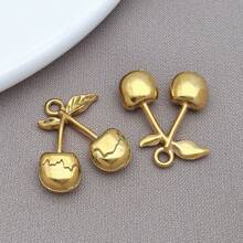 2 件金色不锈钢水果吊饰樱桃西瓜草莓食物吊坠适用于 DIY 珠宝耳环手链项链工艺钥匙扣