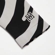 Adidas سروال يوجا ذو خصر عالي مخصص للتنحيف والرفع، سروال ضيق مرن ومريح للنساء، سروال رياضي، سروال تدريب HF3069 - رمادي فاتح/أسود - مشاهدة 6