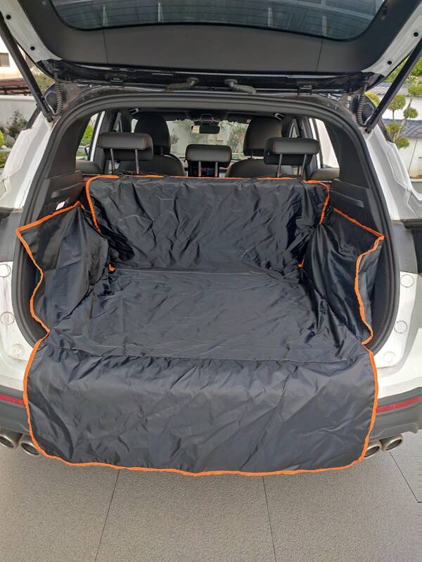 1pc Black 210T Taffeta Waterproof Car Trunk Pet Mat, Anti-Scratch Dog Outing Dog Stuff