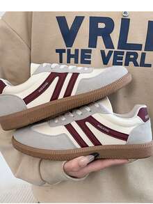 2025新款女士平底休闲运动鞋 - 紅白色 - 查看 2