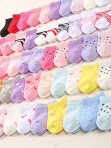 12双女婴随机波尔卡圆点和条纹图案袜子