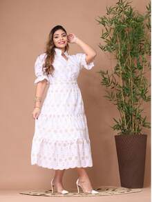 Women's Fashion Midi Dress In 3D Laise Fabric With Elastex On The Back And Button On The Front And Lining - 雙色白色 - 查看 2