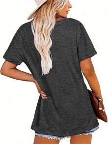 Women's Camp Themed T-Shirt - CAMP LIFE Lettering & Campfire Print With Logs & Marshmallow Design - Casual Round Neck Short Sleeve Outdoor Tee For, Camping, Summer Activities - Machine Washable Black Shirt - Màu xám đen - Xem 2