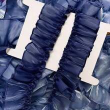 1 件珍珠光泽褶饰花卉蕾丝花边，适用于袖口、窗帘、围裙、蛋糕装饰、设计师面料