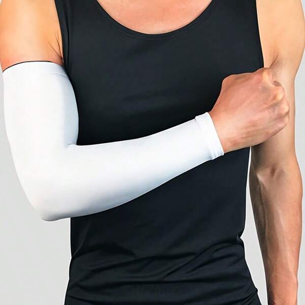 1 pieza Estas mangas deportivas no son solo para ciclismo; están diseñadas especialmente para una variedad de deportes que incluyen baloncesto, voleibol, fitness y correr. Ya sea que esté botando en la cancha de baloncesto, rematando en un partido de voleibol, entrenando en el gimnasio o saliendo a correr, estas mangas para los brazos brindan el apoyo y la protección necesarios.