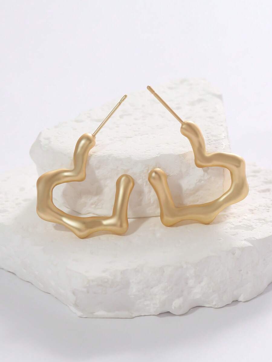 1 Pair Asymmetrical Heart Shaped Earrings, Creative Luxury Design, Suitable For All Occasions, Year-Round Wear