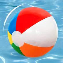 1套7件套彩色充气沙滩球PVC泳池派对用品，采用马卡龙色和白色面板设计，适用于生日、婚礼、沙滩装饰、节日气氛配件、水上娱乐产品，