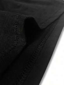 Women's Jamaican Reggae Vibes T-Shirt: Comfortable Fit, Vibrant Graphic Print With Palm Trees And Stars, 94% And 6% Polyester Blend, Machine Washable, Casual Style For All Seasons. - 黑色 - 查看 5