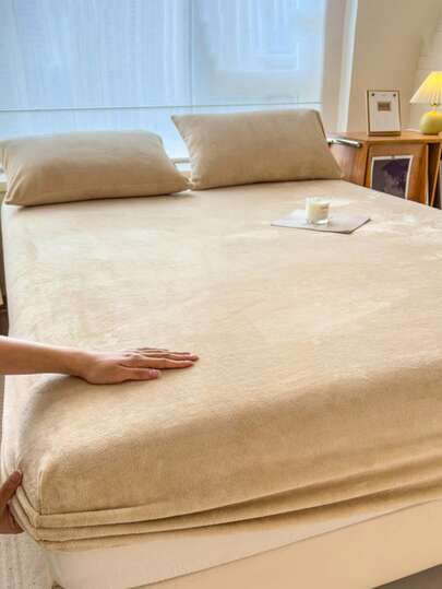 3pcs Soft & Cozy Crystal Velvet Bedsheet Set (1*Bedsheet + 2*Pillowcases), Machine Washable, Suitable For Bedroom & Guest Room, All Season