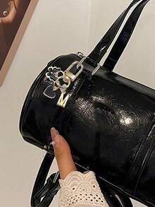 Mặt dây chuyền hình trái tim cá nhân hóa với nơ 3D, chữ cái đầu và lời nhắn/thư tình | Móc khóa hình trái tim | Phụ kiện túi xách tùy chỉnh | Quà tặng, Móc khóa, Phụ kiện điện thoại độc đáo, Thiết kế nơ tối giản đính kim cương, Thích hợp cho ví và điện thoại nữ, Có thể tặng bạn bè, gia đình, bạn gái, Cũng có thể dùng làm phụ kiện ngoài trời, phụ kiện dự tiệc, quà tặng, quà lưu niệm, phụ kiện túi xách nữ, phụ kiện xe hơi, quà tặng cho nữ - Nhiều màu - Xem 6