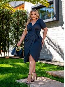 Plus Size Dress Short Sleeve Loose Comfortable Adjustable V Neckline - Black - View 2