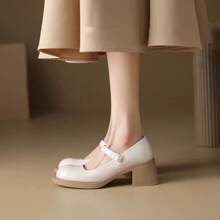 Women Pumps - 米色 - 查看 2