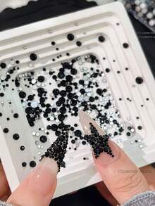 1440颗黑色实心圆形扁平水钻套装 - 高级水晶装饰，3D美甲，人偶美甲装饰，美甲，1440颗套装