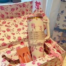 Vaso de acero inoxidable de 40 oz con asa, vaso de viaje con doble aislamiento al vacío, botella portátil multicolor de alta calidad, ideal para acampar, hacer senderismo, conducir y viajar. - flores blancas - Ver 4