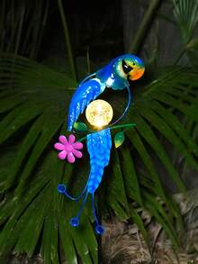 Solar Parrot Garden Lawn Lights, Outdoor Decorative Small Statue Stakes Suitable For Courtyards, Lawns, Gardens, And Pathways.