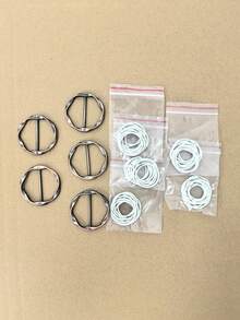 1/2/5 szt. Eleganckie złote okrągłe klipsy do szalików ze stopu | Wielofunkcyjne klamry do koszul i regulatory pasków dla kobiet i dziewcząt – modne akcesoria do szalików, pasków i koszulek z błyszczącym metalicznym wykończeniem, idealne do codziennych stylizacji, strojów imprezowych i warstwowych stylizacji (trwała konstrukcja ze stopu, łatwe w użyciu i uniwersalne na wszystkie pory roku)